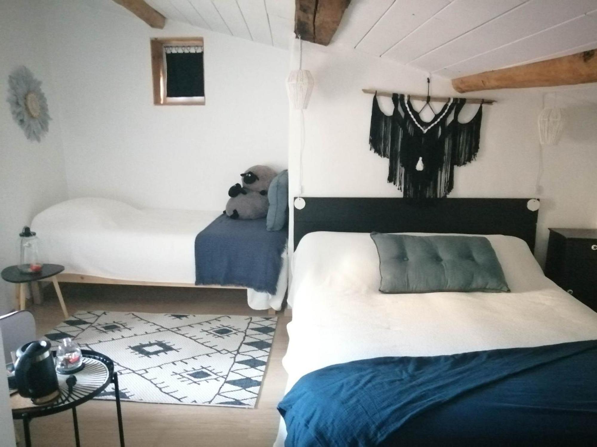 Le Logis D'Hestia Appartement Billom Kamer foto